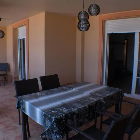 Urbanizacion Arenas Apartment *